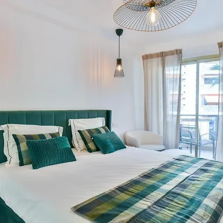 Hypercentre - 5mn Croisette - Palais - - Cf Appartement *